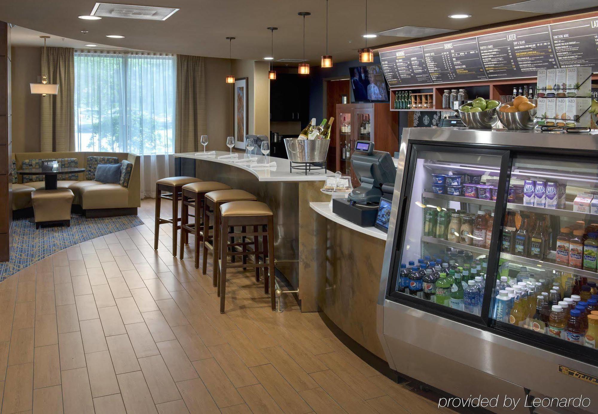 Courtyard by Marriott Saratoga Springs Hotell Exteriör bild